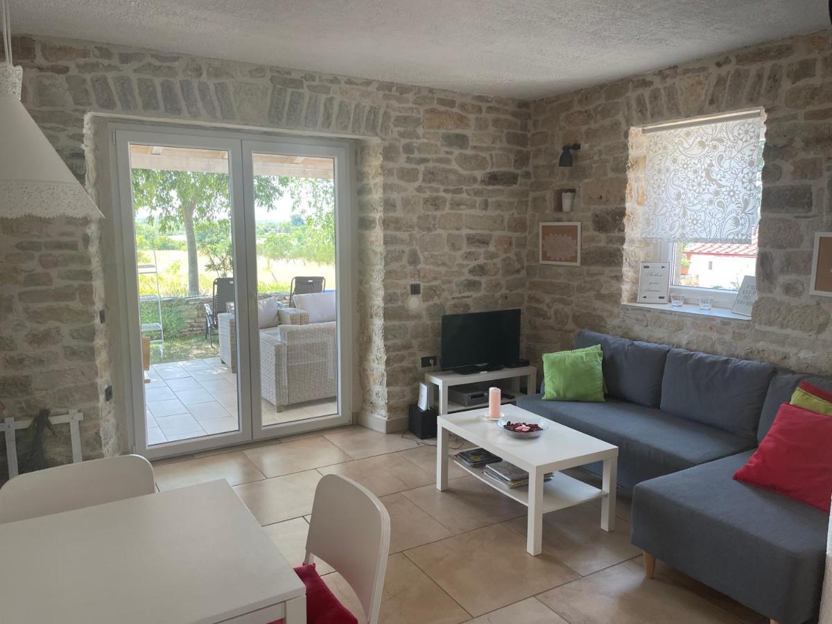 Holiday Home Toma Puljane Экстерьер фото