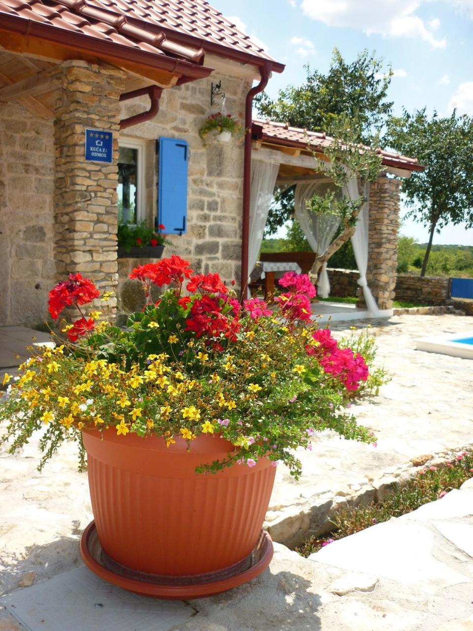 Holiday Home Toma Puljane Экстерьер фото