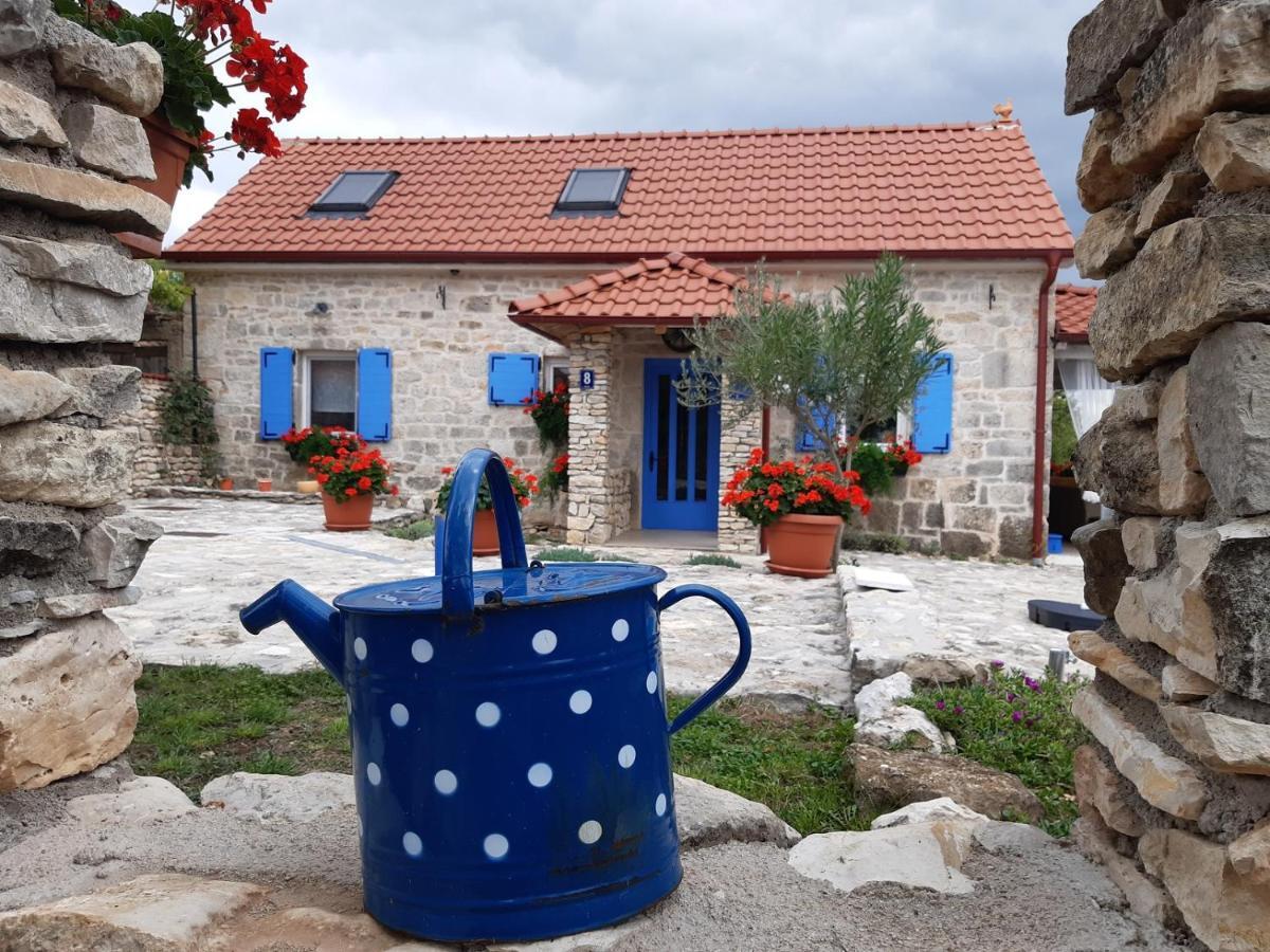Holiday Home Toma Puljane Экстерьер фото